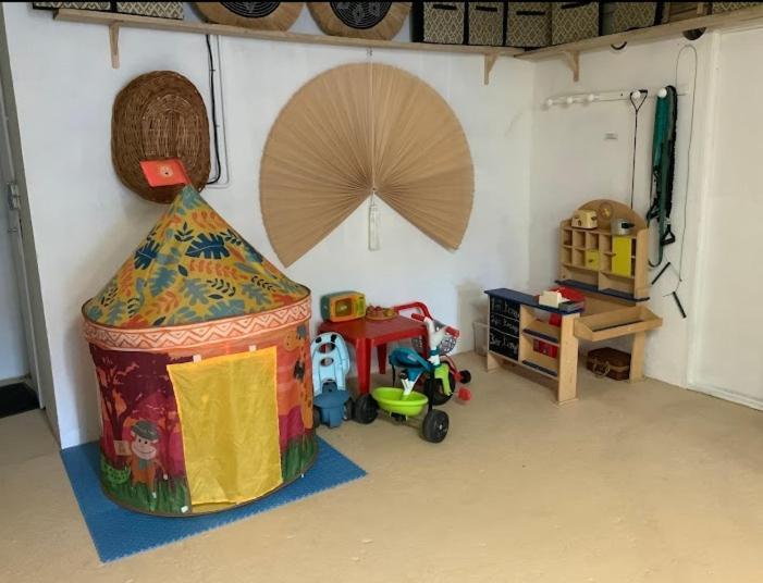 La Villa Du Menhir Chambre D'Hotes Bize-Minervois Zewnętrze zdjęcie